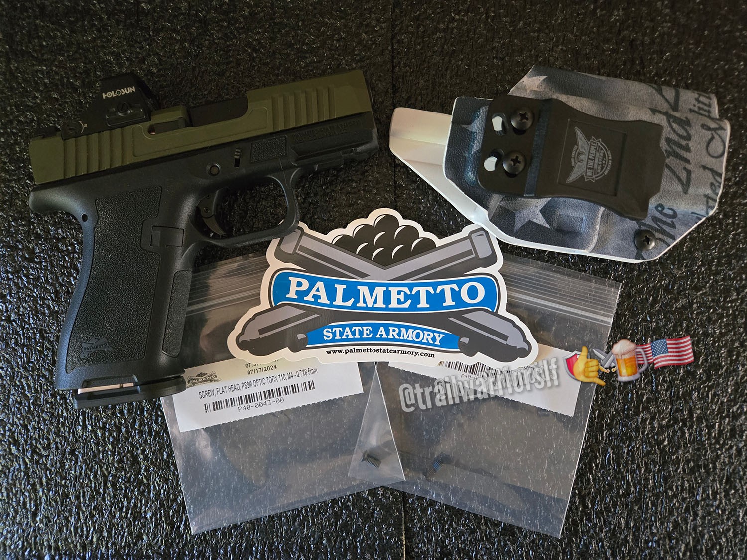 Palmetto State Armory Micro Dagger pistol with Holosun 407k green dot optic