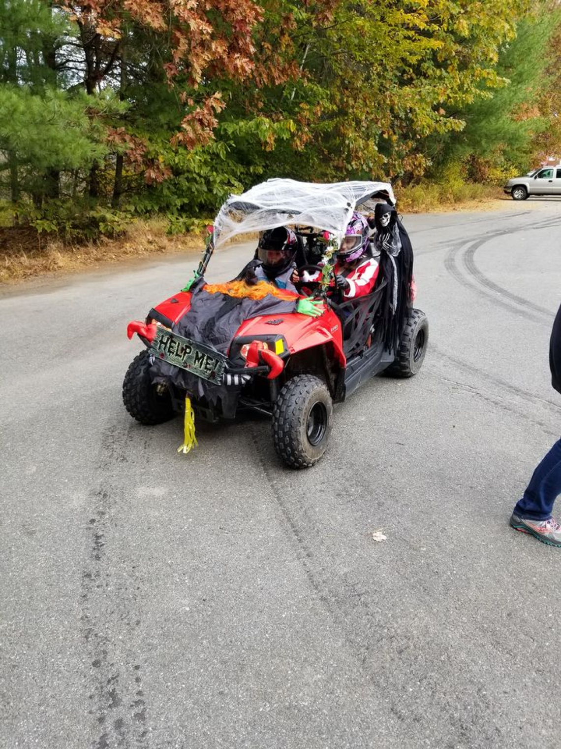 Kids Halloween ride on the Rockingham Trail